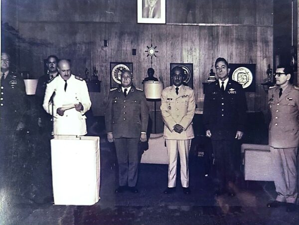 Clase XII - 29 Aug 1972 - Change of Command Ceremony