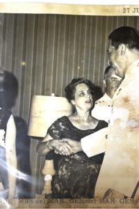 Clase IV - 27 Jul 1963 - Mrs Aguirre, Mrs del Mar, Gen del Mar, Gen Aguirre