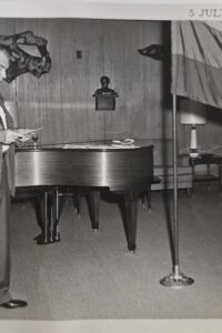 Clase IV - 5 de julio 1964 - Bienvenida a la Celebracion de Independencia Venezolana