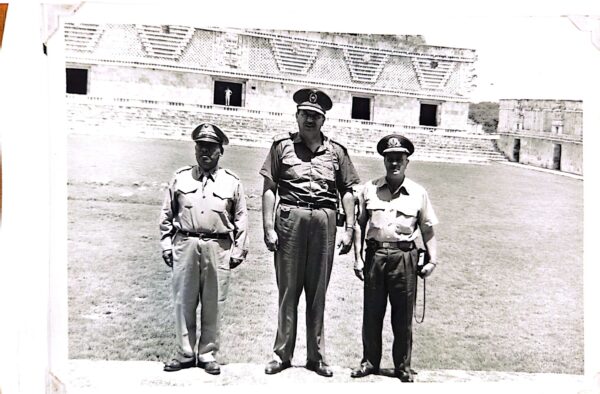 Clase IV - 1964 - VISITA CIUDADELA GENERAL AGUIRRE